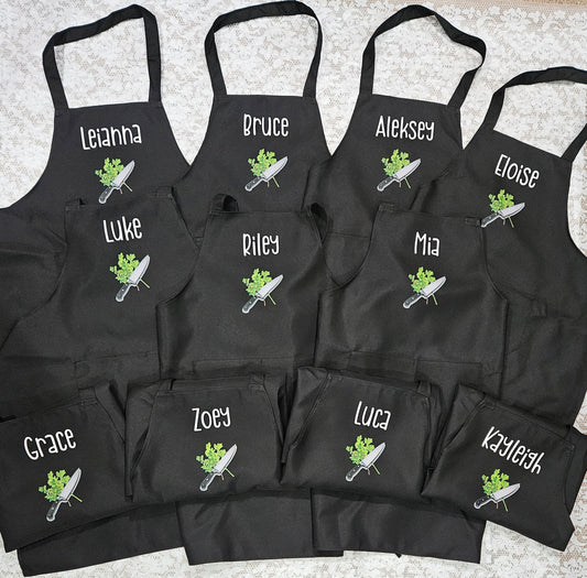 Custom logo or personalized design for aprons