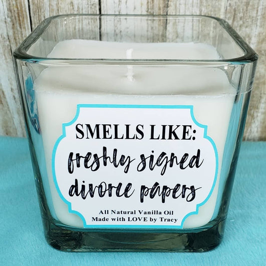 Handmade - Smells like: Freshly signed divorce papers funny soy candle - Vanilla